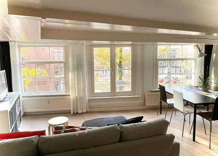 Little Tulip Gæstehus Amsterdam